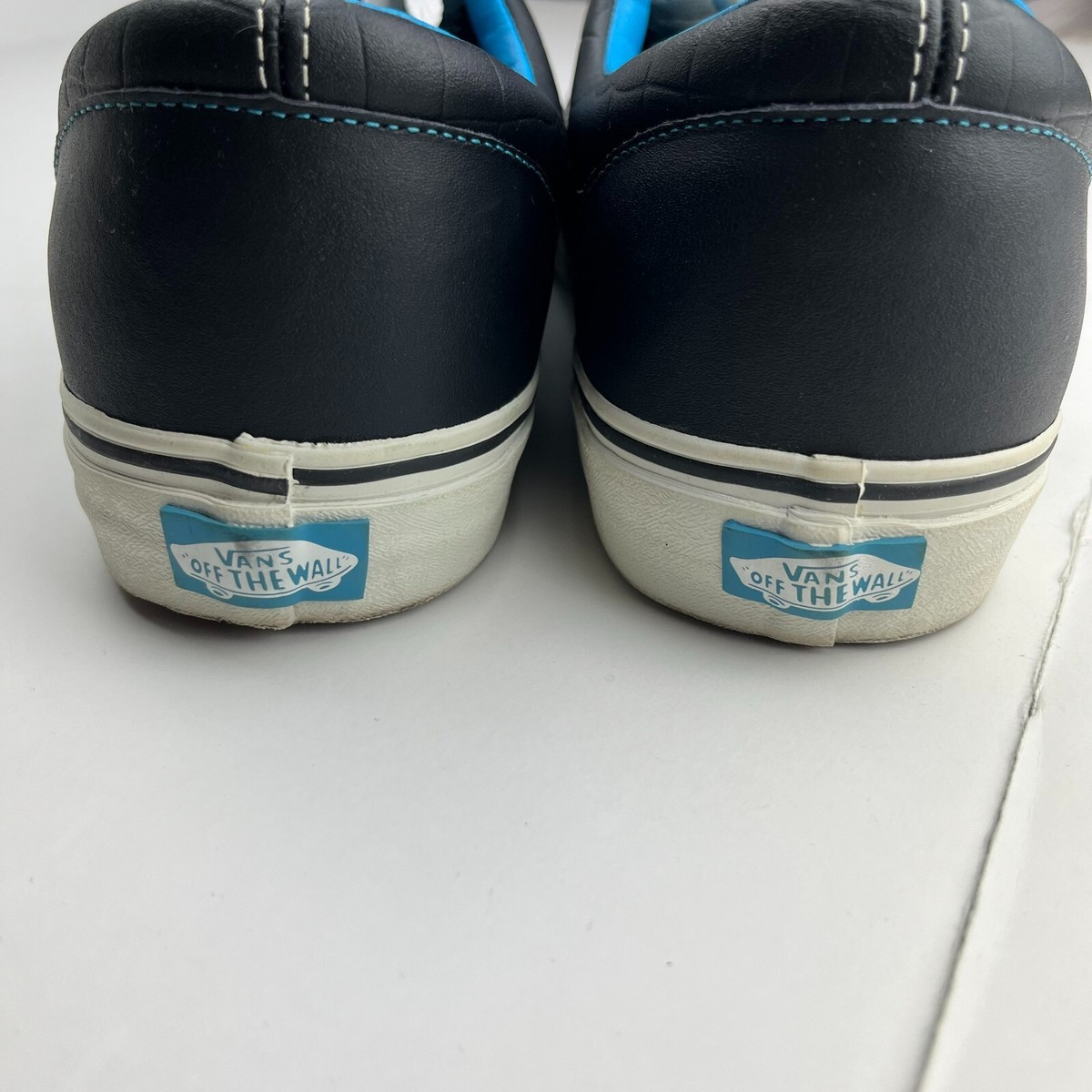 VANS Era Mens 11.5 Tiffany Crocodile Skin Faux Leather Blue 