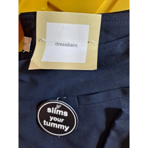 NWT DressBarn Women's Navy Tummy Control Straight Leg Pull-on Slim Pants Size 10 - Picture 4 of 6