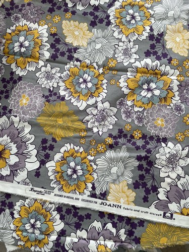 Vintage FQ Keepsake Remnt Caliso Quilt Cotton Yellow Grey Flowers Fabric 9"x 21" - Picture 2 of 2