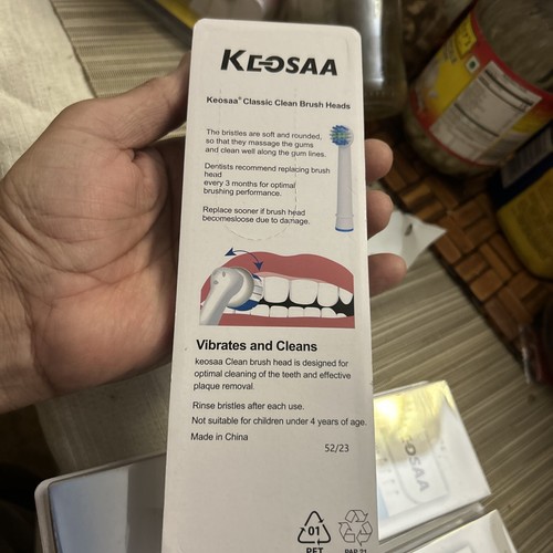 4 Stück 4 Stück Keosaa Ersatz-Zahnbürstenköpfe kompatibel mit Sonicare schwarz - Bild 6 von 8