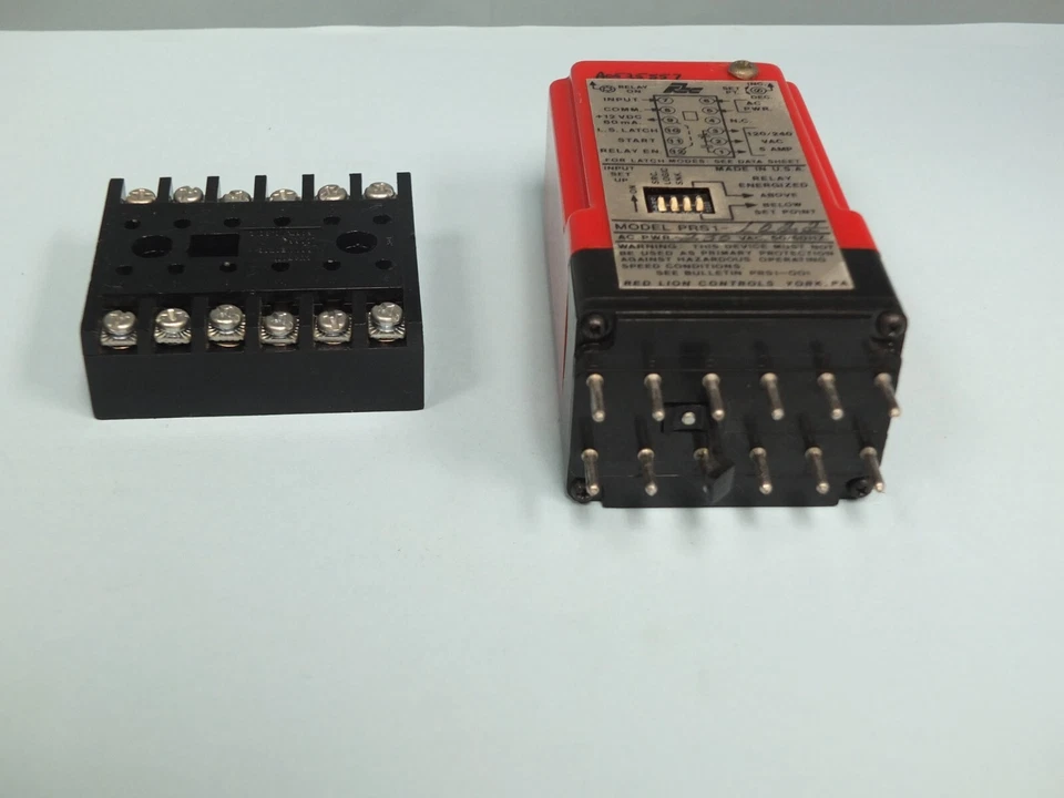 RED LION MODELO PRS1-1022 RELÉ INTERRUPTOR VELOCIDAD, 230 VOLTIOS, 12 PINES Foto 4 de 4