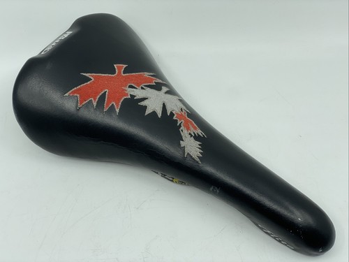 VINTAGE 2000 Selle Italia FLITE Canadian Maple Leaf Embroidered Racing Saddle