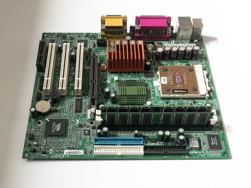 MSI MS-6390 + AMD Athlon XP 2400+ 2GHz + 1GB DDR400 mATX s. 462 AGP - Picture 5 of 13