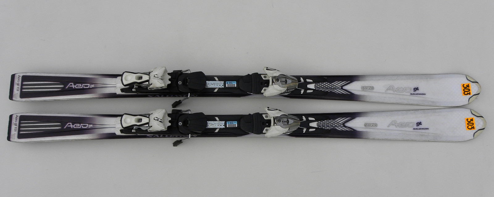 Salomon Aero GT 151 CM SKIS SKI + Salomon Z 10 N303 Salomon Aero GT 151 CM SKIS SKI + Salomon Z 10 N303