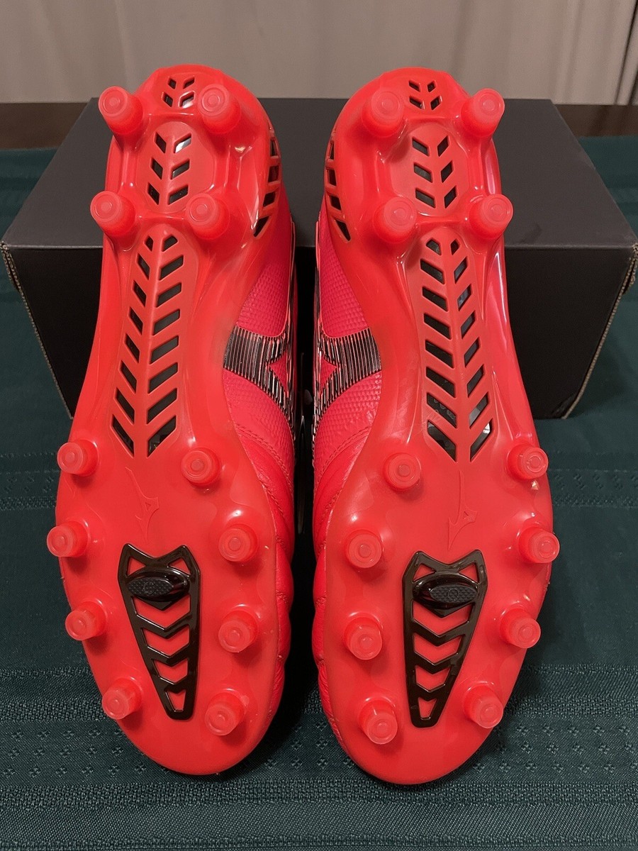 Mizuno Morelia Neo 3 Beta US 8.5 Red & Black New In Box Made Mizuno Morelia Neo 3 Beta US 8.5 Red & Black New In Box Made