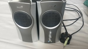 genius multimedia speaker system