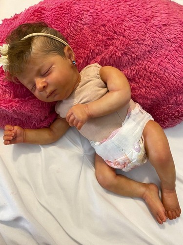 pre-owned reborn dolls for sale - Picture 5 of 11