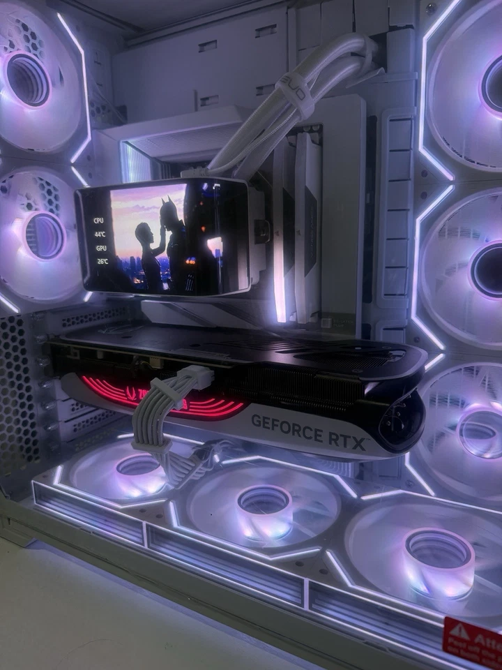 ZOTAC GeForce RTX 4070Ti Trinity 12GB GDDR6X Graphics Card - Image 3 of 4