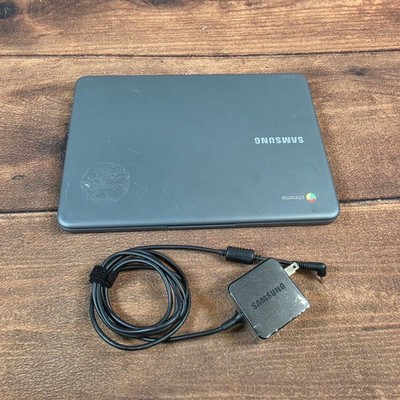 Samsung Chromebook 3 Laptop 11.6'' Gray Good Intel XE501C13-K01US with Charger