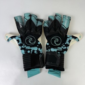 Phantom Akala – West Coast Gloves – Soccer Goalie, Goalkeeper – Size 9