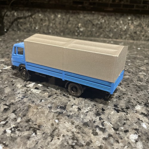 NZG 249 MERCEDES BENZ COVERED LORRY Blue - Picture 5 of 17