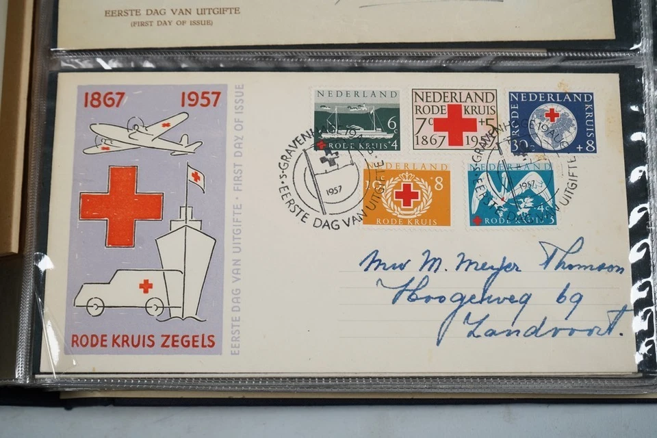 NETHERLANDS 1950s-1970s COLLECTION OF 100 FDCS STORED IN DAVO ALBUM - Image 3 of 4