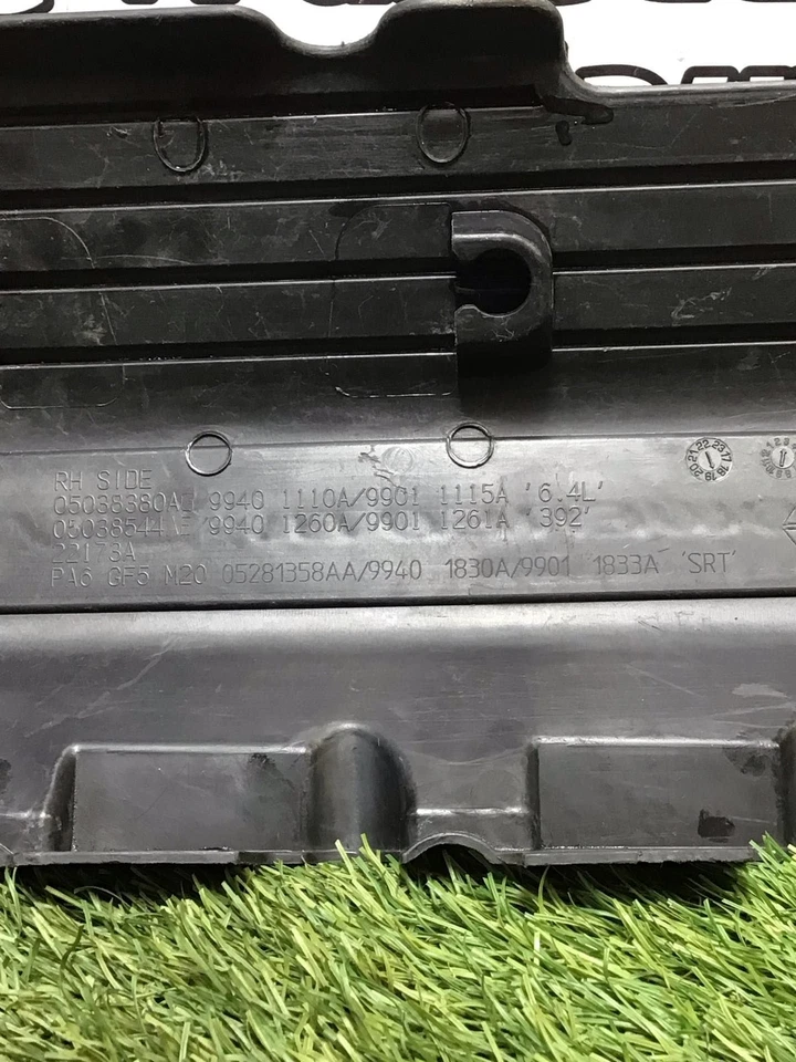 ✅ Cubierta del motor Chrysler 300 2023 Pn: 05038380AG OEM Foto 3 de 4