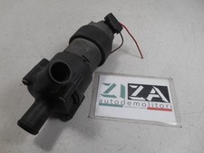 Pompe à eau Mercedes 220