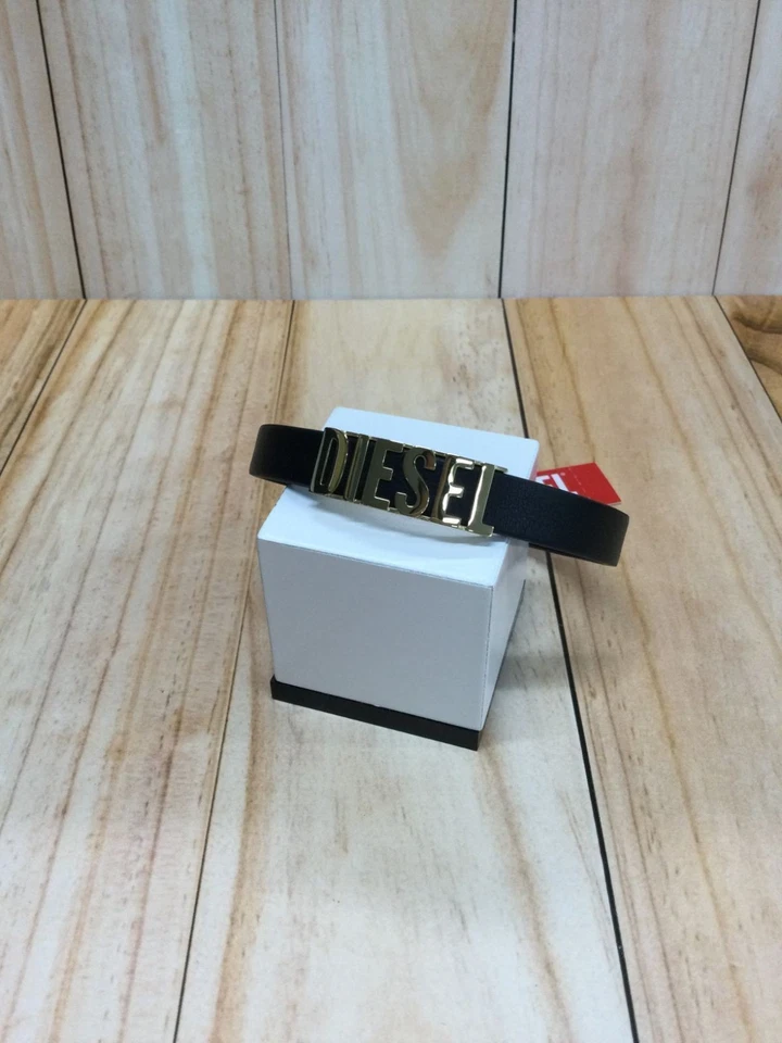 NUEVO CON ETIQUETAS DIESEL Fuente Cuero Negro Pila Pulsera DX1440710 Nuevo Foto 2 de 4