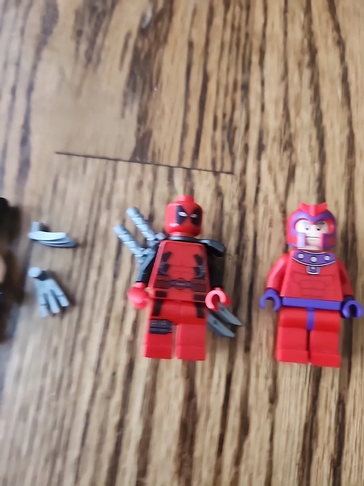 Lego 6866 Deadpool Wolverine Magneto Minifigures Retired Rare Used Marvel  - Image 3 of 4