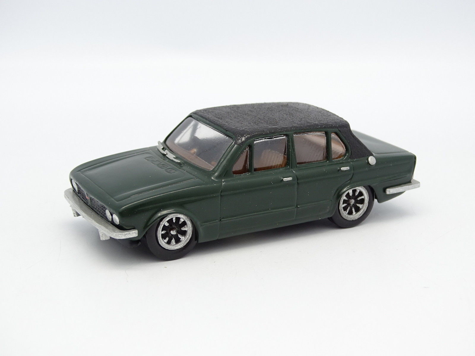 Kit monté Métal SB 1 43 - Triumph Dolomite verdee Kit monté monté monté Métal SB 1 43 - Triumph Dolomite verdee 93233f