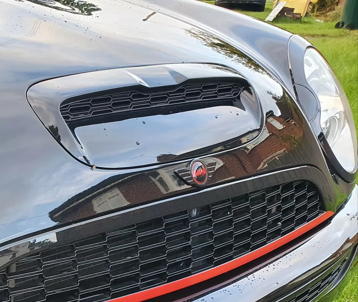 MINI Gen 1 Cooper S JCW R52 Hatch Piano Gloss Black Bonnet Scoop