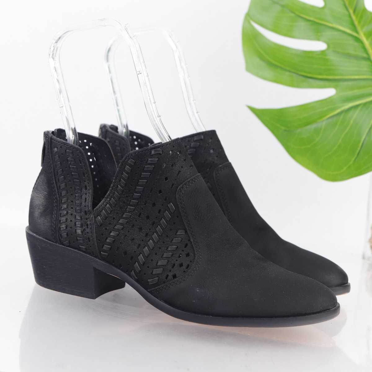 Vince Camuto Women's Prasata Boot Size Pointed Block Heel Black Nubuck  Zip