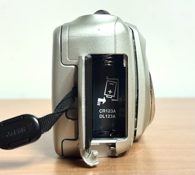 Olympus Stylus Zoom 140 Deluxe 35mm Point & Shoot Film Camera for