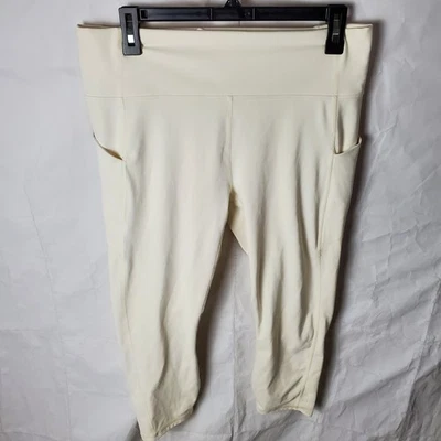 Fabletics Leggings Womens XL Ivory Oasis PureLuxe High Waisted Capri Active Gym - Image 1 of 4