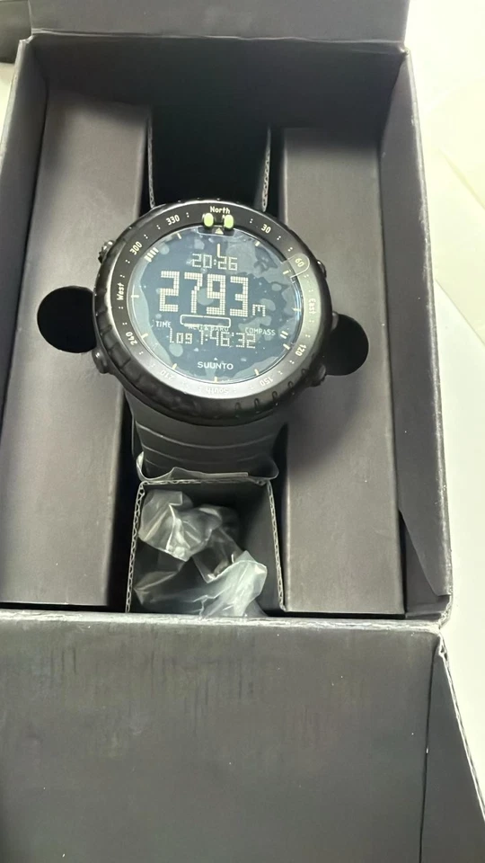 SW-0393 Suunto Core THE Outdoor Watch 49,1mm all black unisex Erwachsene B-WARE - Bild 3 von 3