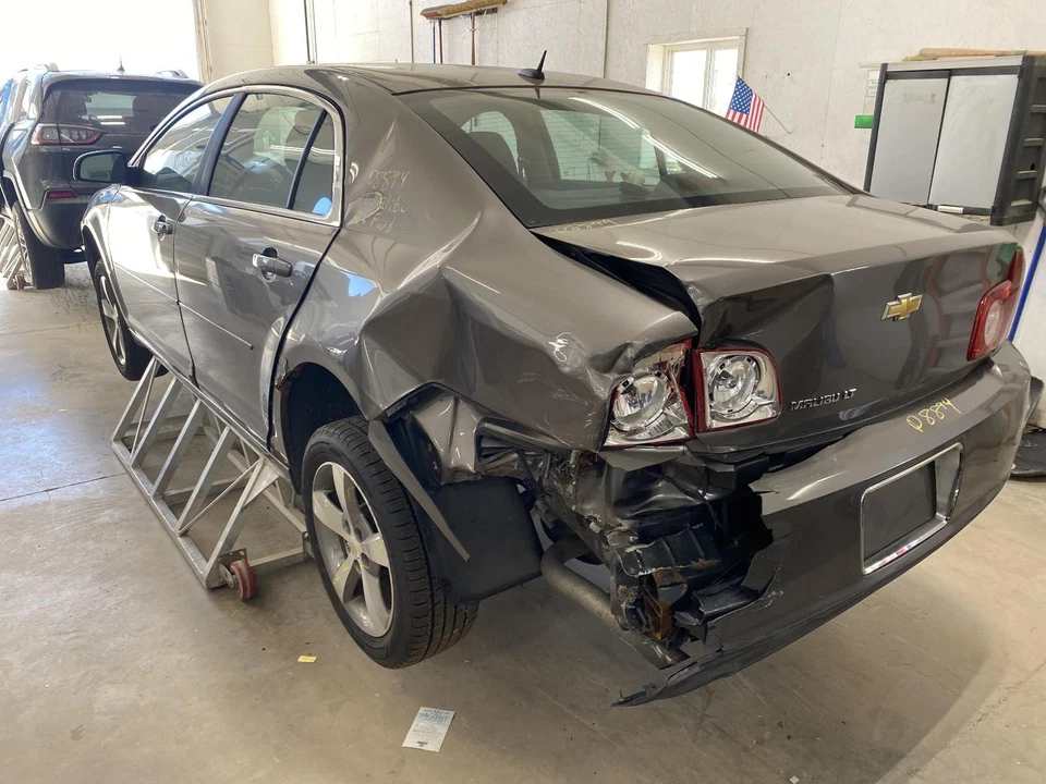 Used Front Right Seat Belt Front fits: 2011 Chevrolet Malibu bucket passenger re Foto 4 de 4