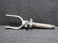 0442504-200 Cessna 150M Shock Strut Assembly 0442504-200 Cessna 150M Shock Strut Assembly