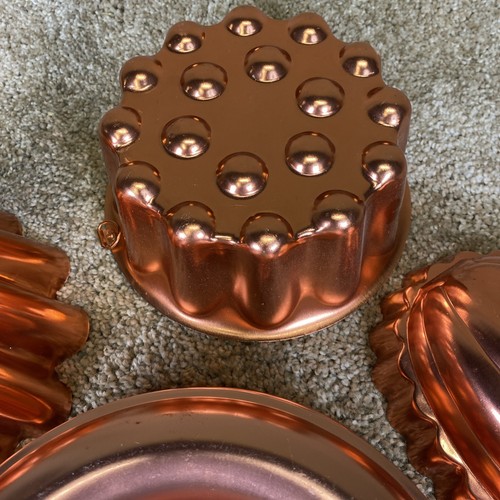 Jello Molds Copper Color Hanging Set Of Four. - Picture 9 of 10