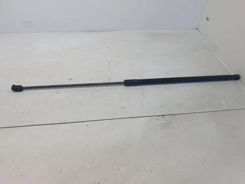 VW PASSAT B6 3C2 Vordere linke Motorhaubendämpfer 3C0823359A 2.00 34233958