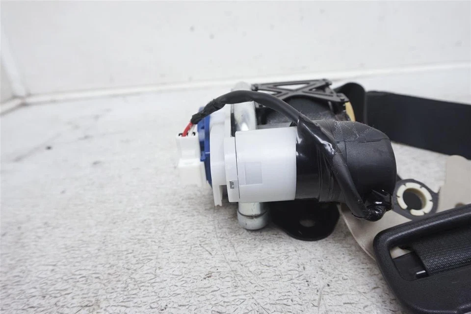 Infiniti M45 S 2007 sedán cinturón de seguridad delantero del conductor de 4 puertas gris oscuro 86885-Eh35b Foto 4 de 4