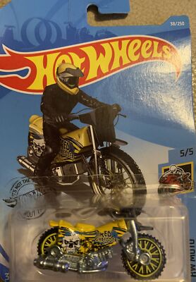 Hot Wheels Tred Shredder 38/250 HW Moto 5/5