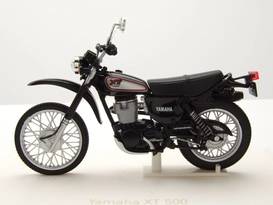 Yamaha XT500 1988 schwarz silber Modellmotorrad 1:18 Norev - Bild 3 von 4