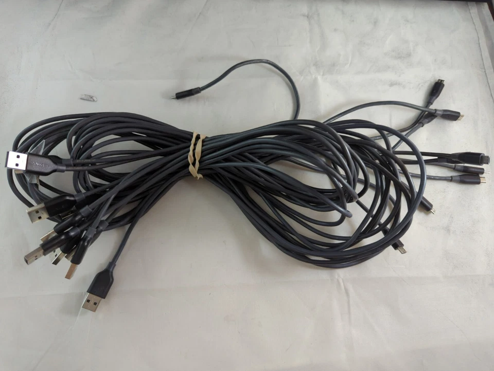 Lote de 10 cables USB a Micro USB Anker de 1 pie | 3 pies | 6 pies - NEGRO/GRIS Foto 2 de 4