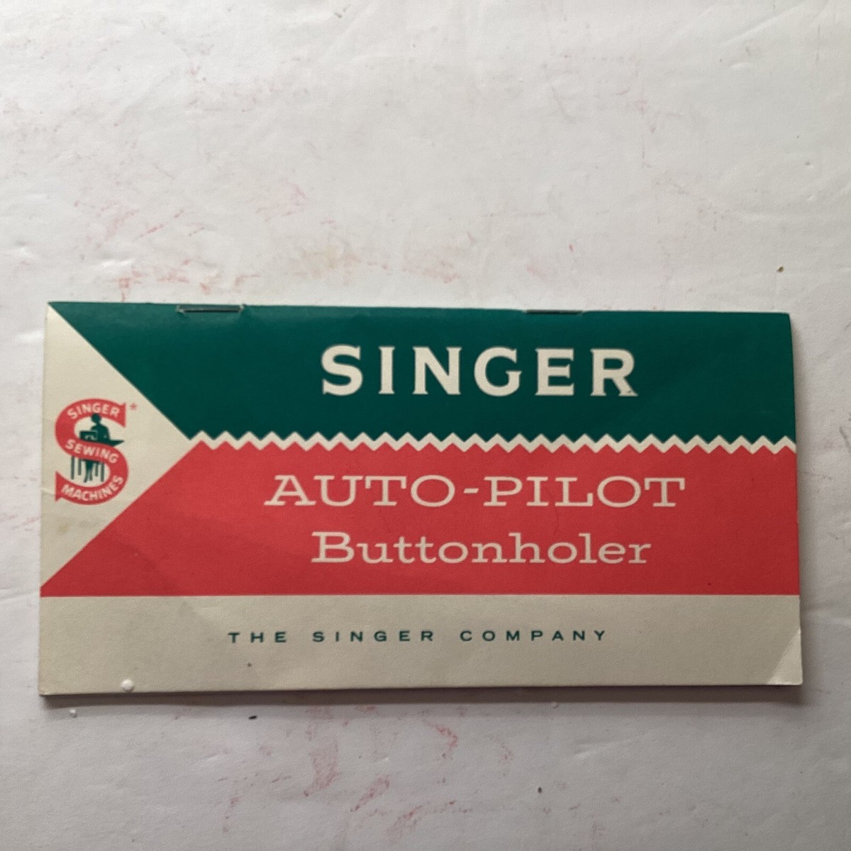 VTG SINGER Pro Buttonholer Slant Needle Zig-Zag Sewing Part 161829