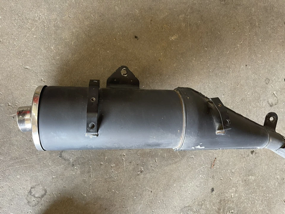 SILENCIADOR SISTEMA SILENCIADOR ESCAPE OEM Suzuki VStrom V Strom DL650 DL 650 04 05 06 Foto 2 de 4