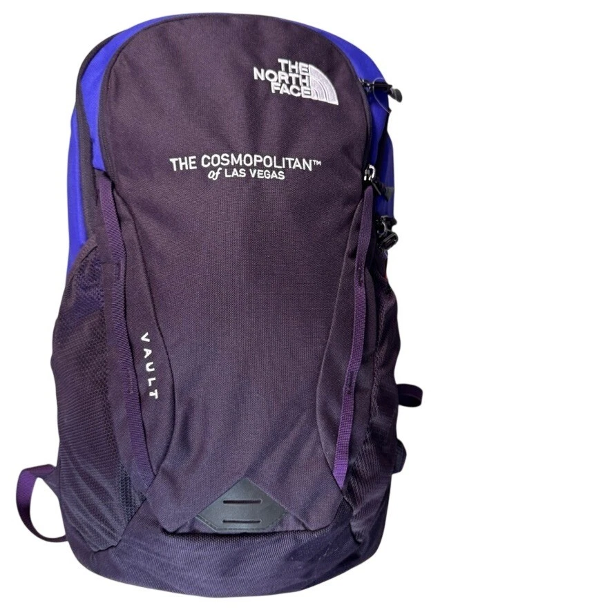 osprey backpack sale canada Proxima 30L The north face Base product-technical-packs Color:Pine Needle Green PNGR Reach for the slim