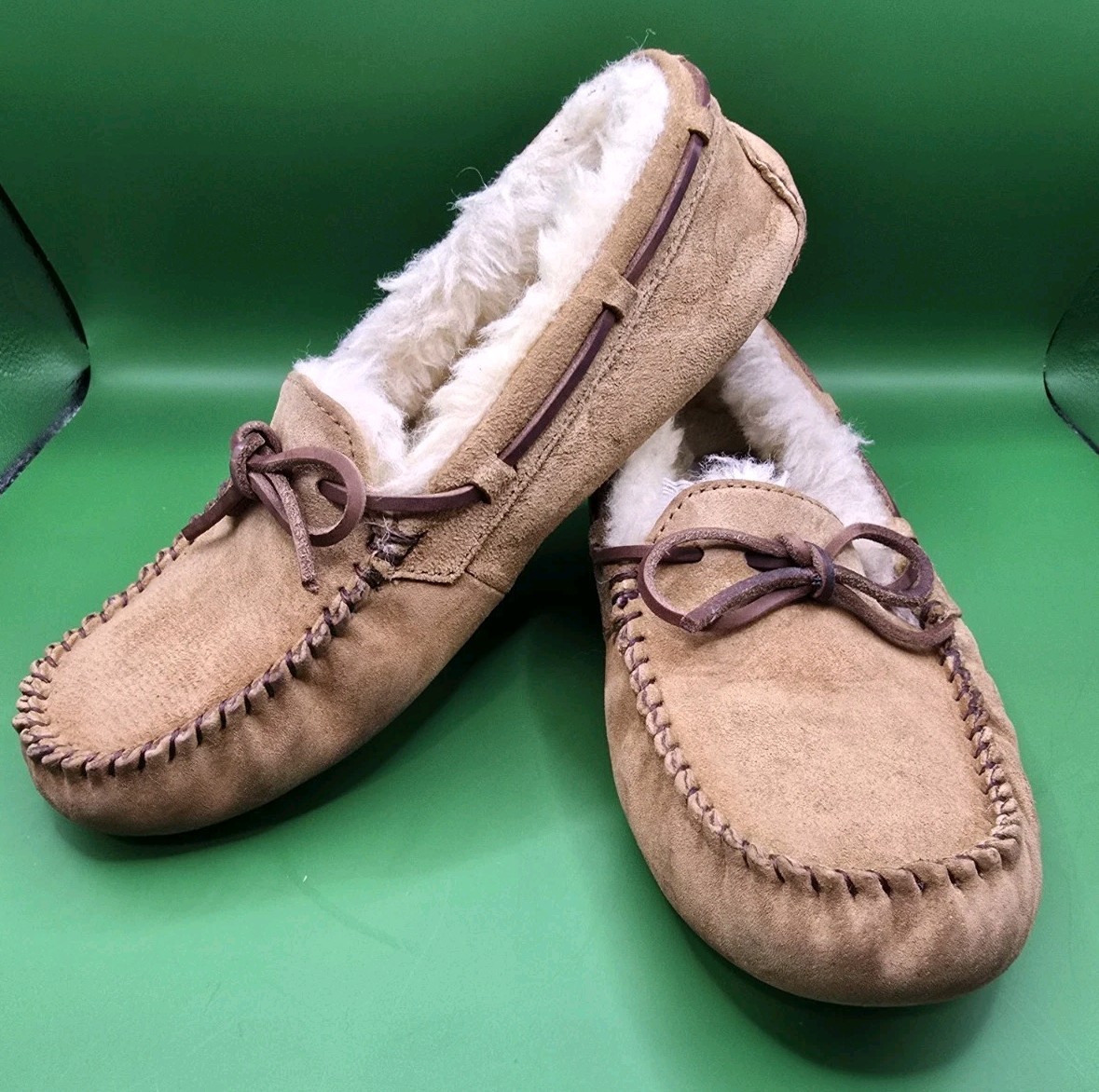 UGG Dakota Slippers Women's House Shoes Tan 5612 Moccasin Loafers Sherpa Size 5-image