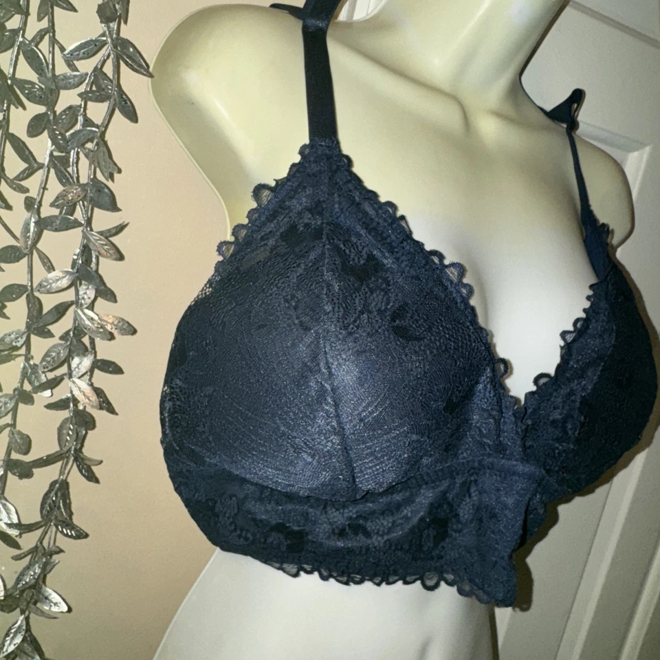 Sujetador de encaje Delta Burke 3 X Foto 3 de 4