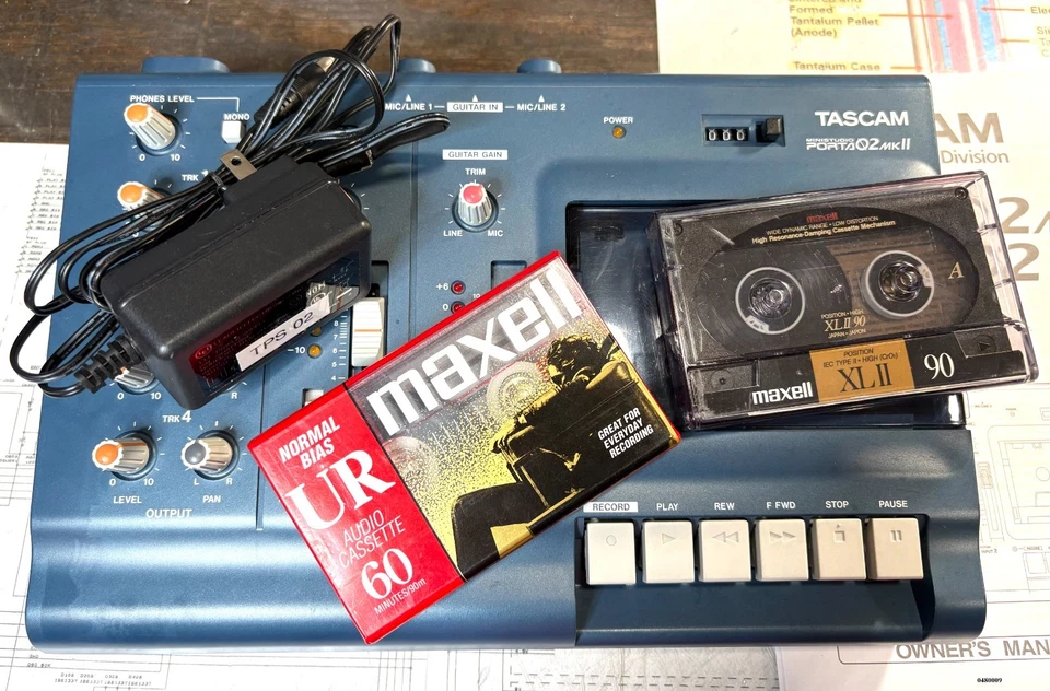 Tascam Porta 02 Mk II Analog 4 Track Cassette Recorder; FUNKTIONIERT GUT!