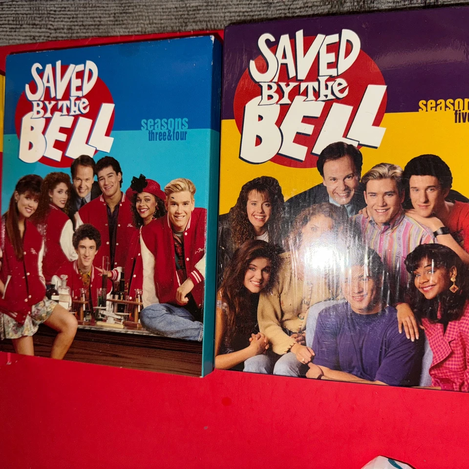 SAVED BY THE BELL - SEASONS 1,2,3,4,5 - DVD BOXED SETS #5 IS SEALED 1-5 LOT - Image 4 of 4