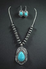 Southwestern Bohemian Blue faux Turquoise Pendant Necklace  Earrings Set