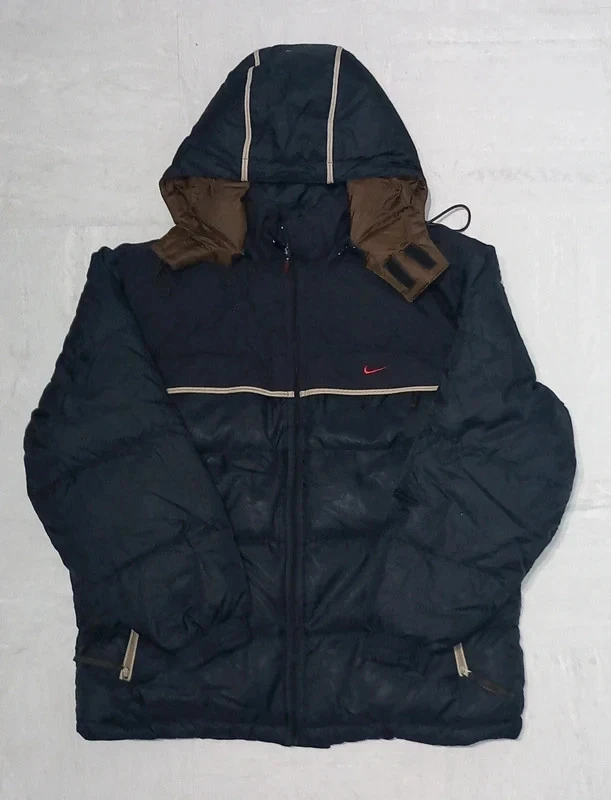 Vintage 1999 Nike swoosh puffer jacket size small