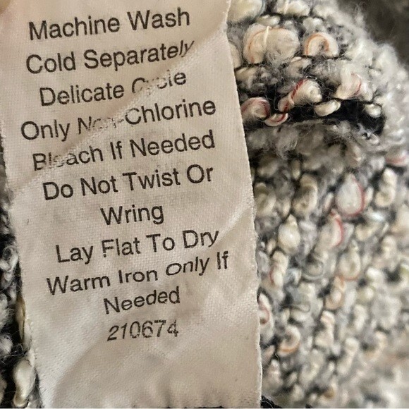 CAbi Coco Shell Terry Boucle Tweed Sweater #542 Set in Sleeve