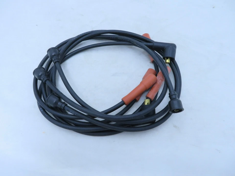 Juego de cables de encendido para Ford Courier 2300cc 1977-1981 marca Lucas HP758 Foto 3 de 3