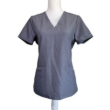 Figs Casma Three-Pocket Scrub Top in Graphite Small