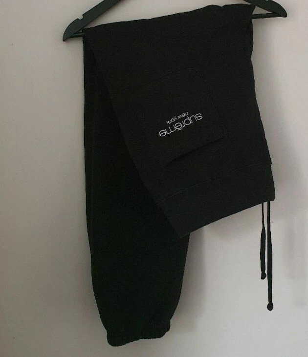 SS17 Supreme Klassisches Logo Schwarz Jogginghose Größe M Hose