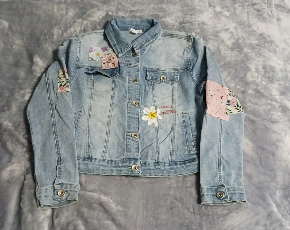 Chaqueta de mezclilla Tribal Jeans P S Mujer Primavera Verano Parches Pequeña Azul Brillante Foto 3 de 4