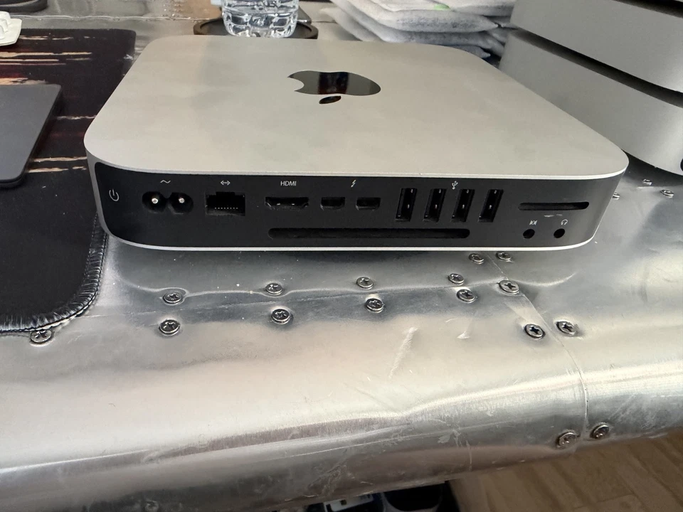 Apple Mac mini A1347 2014 2.6 GHz Core i5 (I5-4278U) 8GB RAM 1TB HDD - Image 3 of 4