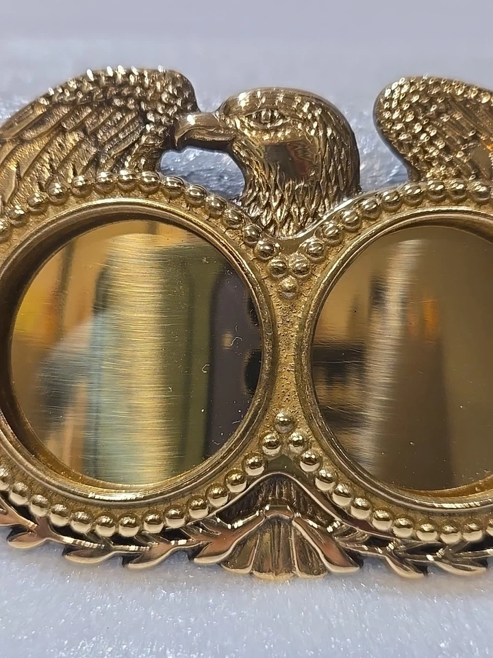 Hebilla de cinturón Eagle 1980 vintage grande de latón macizo 2,5" x 4" de Baron Heckles Foto 4 de 4